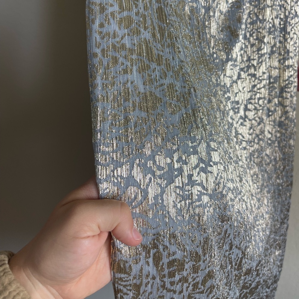 Betsy & Adam Metallic One Shoulder Crinkle Foil Dress Bow Sash Size 4 NWT - Picture 6 of 10